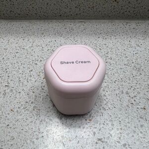 Cadence capsule shave cream petal color (light pink) 1.32 oz, medium size